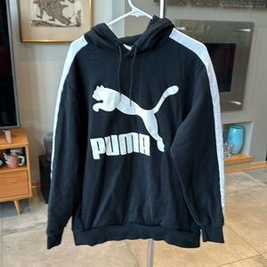 EUC Puma sweatshirt hoodie XL